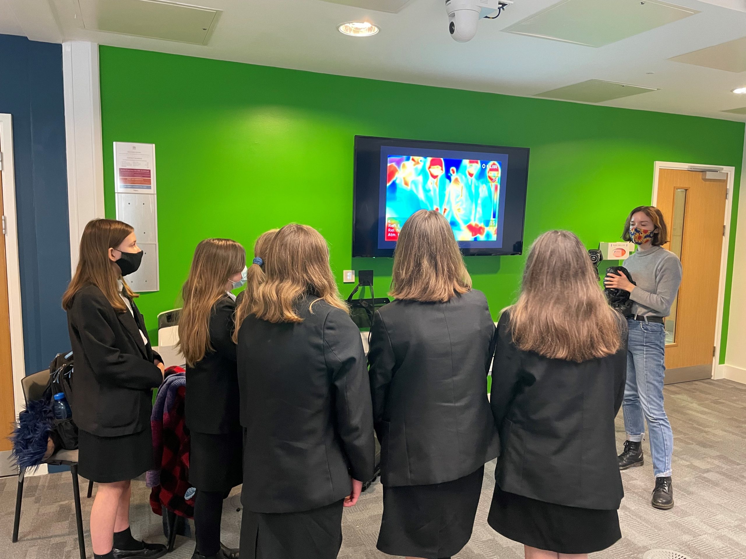 Inspiring Students To Aim High Year 8 Students Visit The University Of 